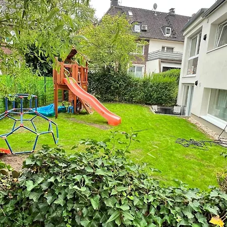 Moeblierte Mit Terrasse Und Eigenem Eingang